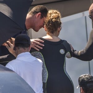 Mariah Carey avec ses enfants Monroe et Moroccan Cannon et son compagnon James Packer à bord du yacht Arctic P à Capri, Italie, le 5 juillet 2016.