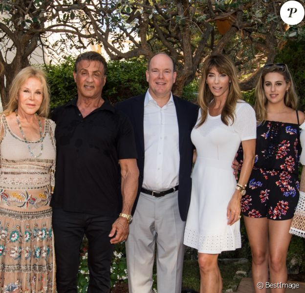 Exclusif - Sylvester Stallone avec sa femme Jennifer Flavin, ses filles Sistine, Scarlet, Sophia et le prince Albert II de Monaco - Sylvester Stallone a été reçu en famille par le prince Albert II de Monaco pour souffler ses 70 bougies au palais princier à Monaco le 8 juillet 2016.