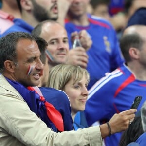 Nikos Aliagas - People au match de la finale de l'Euro 2016 Portugal-France au Stade de France à Saint-Denis le 10 juillet 2016. © Cyril Moreau / Bestimage