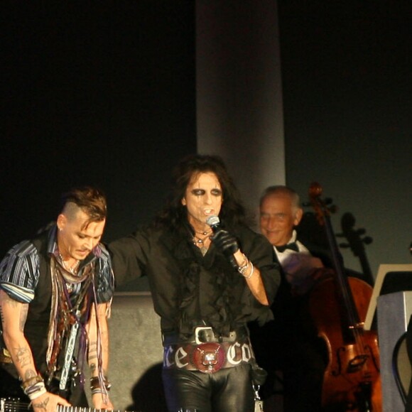 Johnny Depp et Alice Cooper à la soirée 'So The World May Hear Awards Gala' à St Paul dans le Minnesota, le 17 juillet 2016