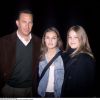 Kevin Costner et ses filles Annie et Lily à Los Angeles en janvier 2000.