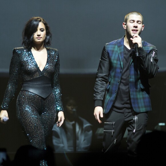 Demi Lovato et Nick Jonas invités par Jamie Foxx lors d'un concert à New York le 8 juillet 2016.