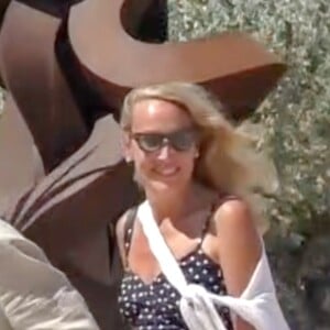 Rupert Murdoch quitte le club 55 après le déjeuner d'anniversaire de sa fille Chloe Murdoch avec sa femme Jerry Hall, son ex-femme Wendi Deng à Saint-Tropez, France, le 17 juillet 2016.