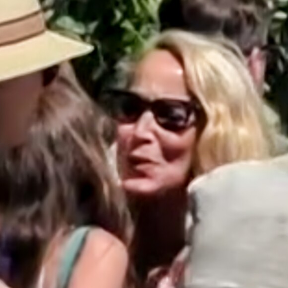 Rupert Murdoch quitte le club 55 après le déjeuner d'anniversaire de sa fille Chloe Murdoch avec sa femme Jerry Hall, son ex-femme Wendi Deng à Saint-Tropez, France, le 17 juillet 2016.