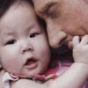 Laeticia et Johnny Hallyday ont souhaité un bel anniversaire à Joy, qui fête son 8e anniversaire, ce 27 juillet 2016 sur Instagram.