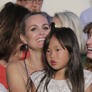 Exclusif - Laeticia Hallyday, sa fille Joy et Caroline de Maigret au concert de Johnny Hallyday au Vélodrome à Arcachon. Le 19 juillet 2016 © Patrick Bernard-Thibaud Moritz / Bestimage