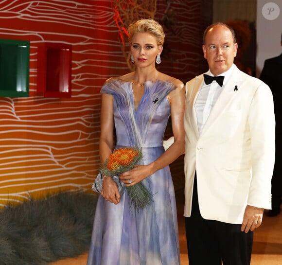 Le prince Albert II de Monaco et la princesse Charlène de Monaco lors du 68e gala de la Croix-Rouge monégasque le 23 juillet 2016 au Sporting Monte-Carlo. © Claudia Albuquerque/Bestimage
