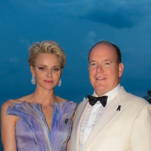 Le prince Albert II de Monaco et la princesse Charlène lors du 68e gala de la Croix-Rouge monégasque le 23 juillet 2016 au Sporting Monte-Carlo. © Palais Princier / Gaetan Luci / Monte Carlo Société des Bains de Mer via Bestimage