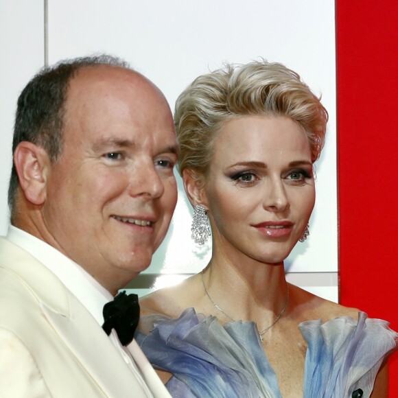 Le prince Albert II de Monaco et la princesse Charlène de Monaco lors du 68e gala de la Croix-Rouge monégasque le 23 juillet 2016 au Sporting Monte-Carlo. © Claudia Albuquerque/Bestimage