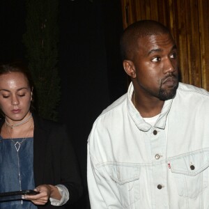 Kanye West arrive au restaurant le Nice Guy à West Hollywood le 15 juillet 2016