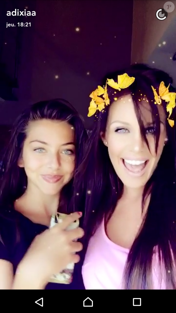 Adixia et sa demi-soeur, sur Snapchat, jeudi 28 juillet 2016