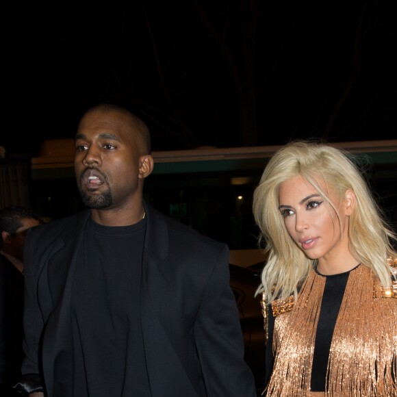Kim Kardashian et Kanye West lors du dîner Balmain au restaurant Lapérouse à Paris, le 5 mars 2015