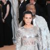 Kim Kardashian et son mari Kanye West à la soirée Costume Institute Benefit Gala 2016 (Met Ball), le 2 mai 2016 à New York