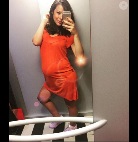 Daniela Martins de "Secret Story" enceinte et en petit robe, juillet 2016