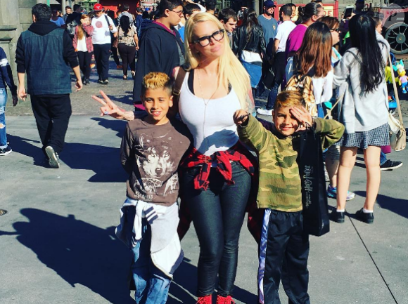Jenna Jameson et ses enfants, Journey et Jesse. Photo publiée sur Instagram au mois de juin 2016