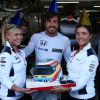 Fernando Alonso fêtant son 35e anniversaire (29 juillet 2016) lors du Grand Prix d'Allemagne. © Photo4 / LaPresse 29/07/2016 Hockenheim