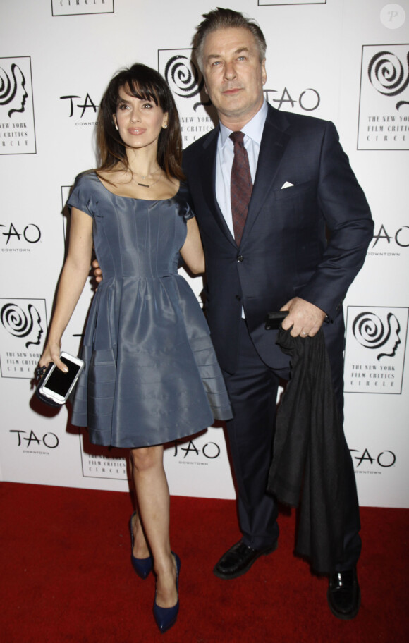 Alec Baldwin et sa femme Hilaria Thomas - Soirée des "Film Critics Awards" à New York, le 4 janvier 2016. 5