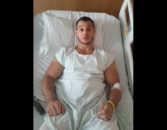 Samir Aït Saïd donnant de ses nouvelles sur son lit d'hôpital à Rio le 7 août 2016