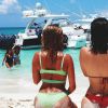 Kylie Jenner et Bella Hadid en vacances sur les Îles Turques-et-Caïques (Instagram le 10 août 2016).