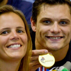 Laure Manaudou et son frère Florent Manaudou lors des championnats de natation à Montpellier, le 3 avril 2016