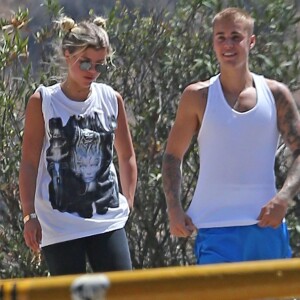 Justin Bieber et Sofia Richie se baladent ensemble sur les hauteurs de Hollywood le 10 août 2016