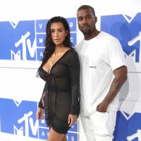 Kanye West : Épique face à son ex Amber Rose et Kim Kardashian presque nue
