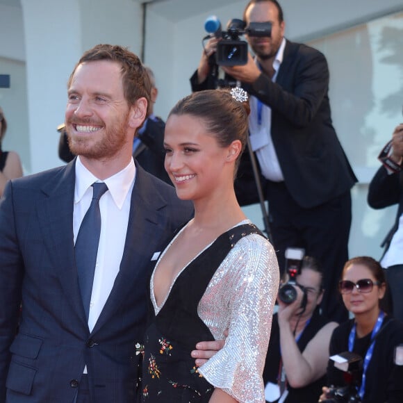 Michael Fassbender et sa compagne Alicia Vikander présentent Une vie entre deux océans au 73ème Festival du Film de Venise. Italie, le 1er septembre 2016