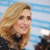 Julie Gayet - Ouverture du 42e Festival du cinéma Américain de Deauville le 2 septembre 2016. © Denis Guignebourg/Bestimage