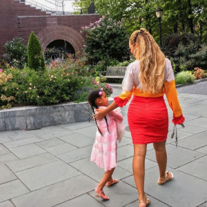 Beyoncé a partagé des photos d'elle avec sa fille Blue Ivy dans les rues de New York, sur sa page Instagram le 4 septembre 2016