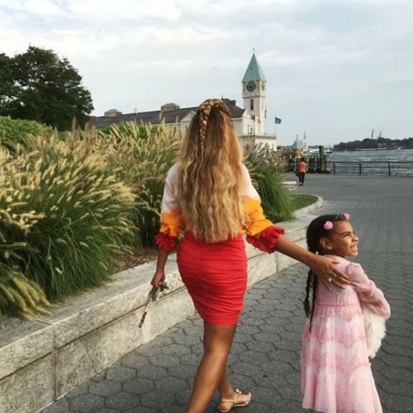 Beyoncé a partagé des photos d'elle avec sa fille Blue Ivy dans les rues de New York, sur sa page Instagram le 4 septembre 2016