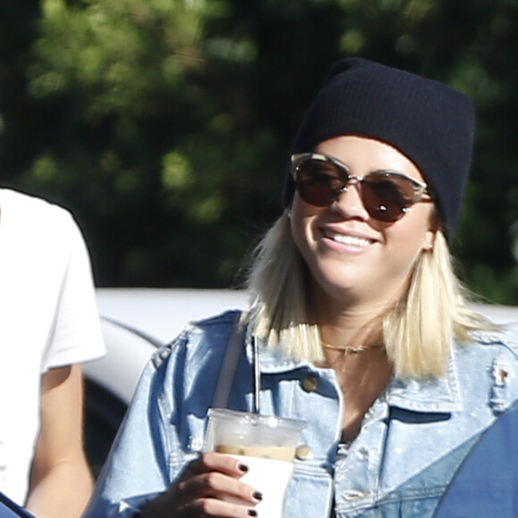 Exclusif - Sofia Richie va déjeuner avec ses amis à West Hollywood le 3 septembre 2016.