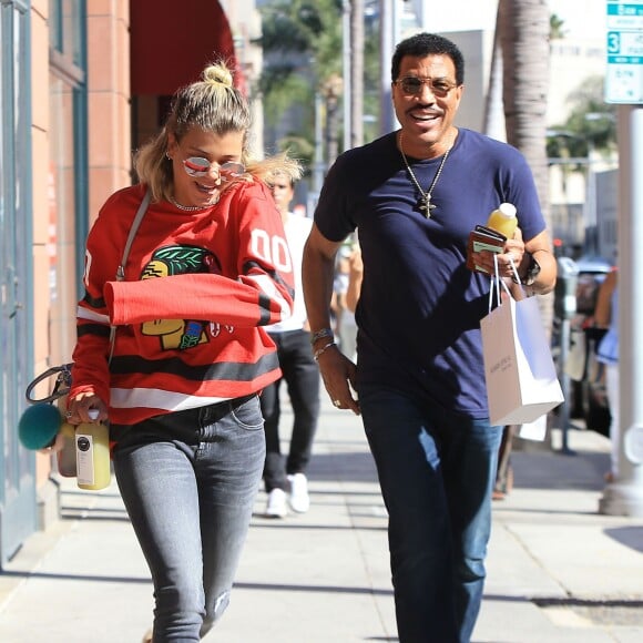 Lionel Richie et s fille Sofia Richie passent la journée ensemble à Beverly Hills le 2 septembre 2016.