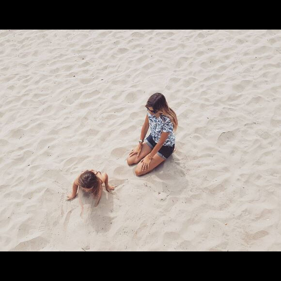 Alexandra Rosenfeld et Ava à la plage, août 2016