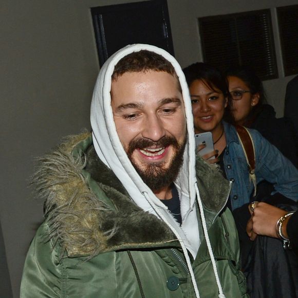 Shia LaBeouf a passé 3 jours à regarder toute sa filmographie, à sa demande, dans un cinéma de New York, tout en étant filmé, afin que les internautes puissent voir ses réactions. Cette performance a été réalisée en partenariat avec l'artiste britannique Luke Turner et la finlandaise Nastja Säde Rönkkö. En sortant du cinéma, l'acteur a passé une 1/2 heure à poser avec ses fans et à discuter avec eux, avant de partir en courant dans les rues de SoHo. Le 13 novembre 2015