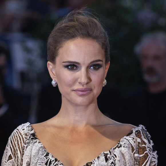 Natalie Portman, dans une robe Valentino, lors de la première du film ''Jackie'' pendant le 73ème Festival du Film de Venise, la Mostra, le 7 septembre 2016.