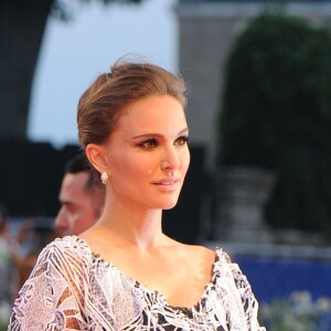 Natalie Portman, dans une robe Valentino, lors de la première du film ''Jackie'' pendant le 73ème Festival du Film de Venise, la Mostra, le 7 septembre 2016.