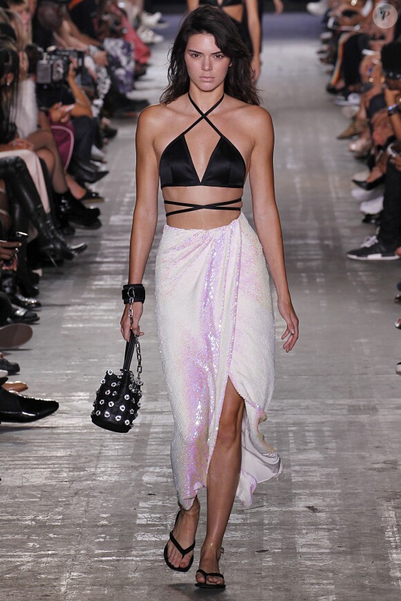 Défilé Alexander Wang (collections printemps-été 2017 et adidas Originals by Alexander Wang) au Pier 94. New York, le 10 septembre 2016.