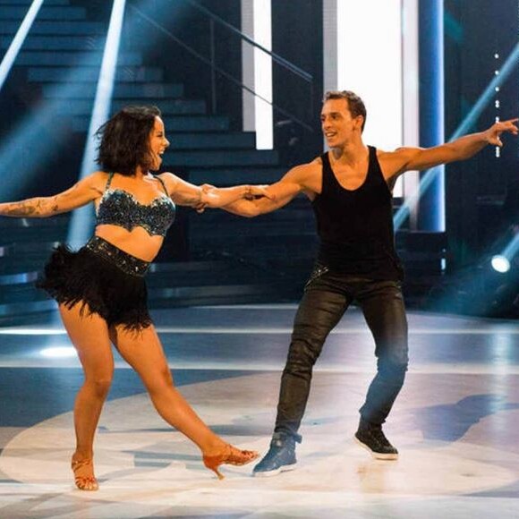 Alizée et Grégoire Lyonnet lors de la compétition "Danse avec les stars 4", en 2013