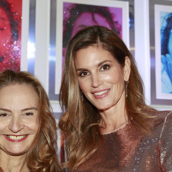 Exclusif - Donatella Campioni et Cindy Crawford - Vernissage de l'exposition photographique de Marco Glaviano et lancement de son livre "Glaviano 50" qui réunit les clichés forts de la carrière du photographe, organisé par Muse Monaco et crée par Rita Caltagirone et Vanessa Erbaggio, à la galerie Monaco Modern'Art, le 12 septembre 2016. © Claudia Albuquerque/Bestimage