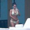 Exclusif - Prix spécial - Kim Kardashian et Kanye West poursuivent leur lune de miel, cette fois au Mexique à Puerto Vallarta. Le couple a loué une villa avec piscine. 10 juin 2014