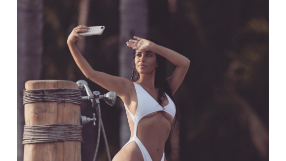 Kim Kardashian accro aux selfies : Un nombre hallucinant de photos par jour...