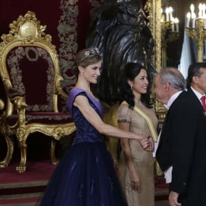 Le roi Felipe VI et la reine Letizia d'Espagne lors du dîner d'Etat organisé le 7 juillet 2015 à Madrid en l'honneur du président péruvien Ollanta Humala et sa femme Nadine.