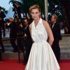 Anne Consigny - Descente des marches du film "Elle" lors du 69ème Festival International du Film de Cannes. Le 21 mai 2016. © Giancarlo Gorassini/Bestimage