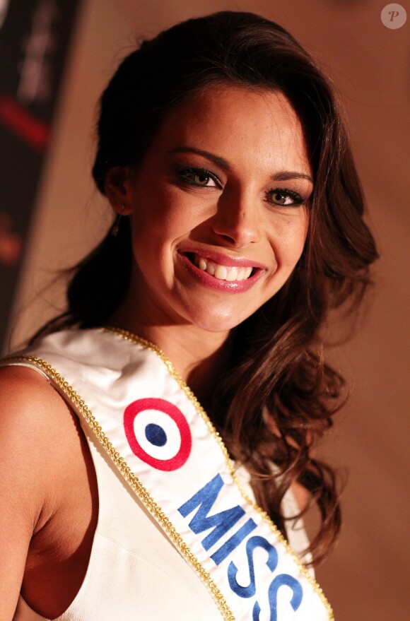 Marine Lorphelin, Miss France 2013 à Paris le 10 decembre 2012