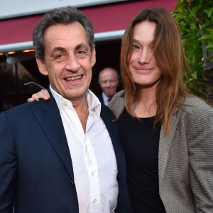 Semi-Exclusif - Nicolas Sarkozy et sa femme Carla Bruni-Sarkozy sont allés diner au restaurant "La Petite Maison" après avoir participé aux Journées d'études du Parti Populaire Européen à l'hôtel Méridien à Nice, le 1er juin 2016.