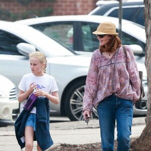 Exclusif - Marcia Cross a regardé sa fille Eden jouer un match de basket, en compagnie de son autre fille, Savannah. Son mari Tom Mahoney jouait le coach. Le 18 septembre 2016 à Los Angeles.