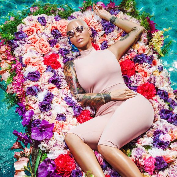 Amber Rose figure sur la nouvelle campagne publicitaire de Missguided.