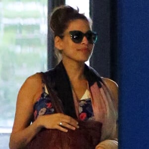 Eva Mendes à la sortie d'un centre médical à Los Angeles Le 14 avril 2016