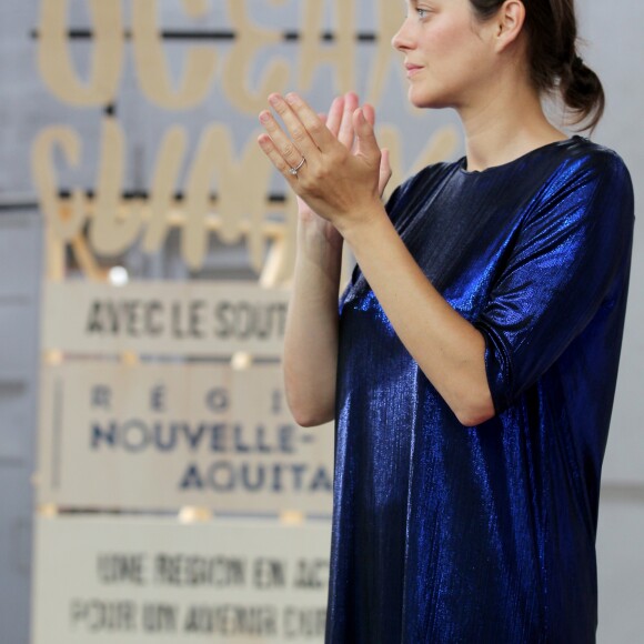 Exclusif - L'actrice Marion Cotillard lance l'opération écologie internationale "Darwin Alerte" pour protéger la planète, à Bordeaux, France, le 10 septembre 2016, à l'occasion du "Ocean Climax" qui plaide pendant 3 jours avec conférences et concerts pour la défense des océans et de l’environnement. © Bernard- Cottereau/Bestimage