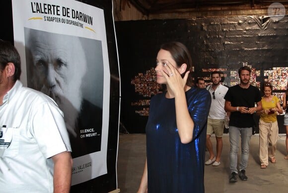 Exclusif - L'actrice Marion Cotillard lance l'opération écologie internationale "Darwin Alerte" pour protéger la planète, à Bordeaux, France, le 10 septembre 2016, à l'occasion du "Ocean Climax" qui plaide pendant 3 jours avec conférences et concerts pour la défense des océans et de l’environnement. © Bernard- Cottereau/Bestimage